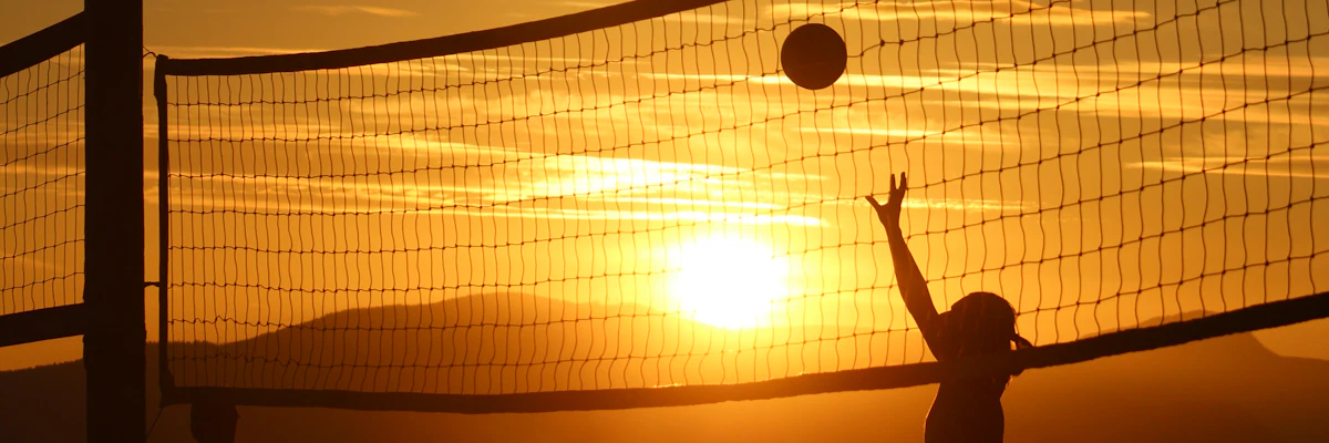 Beach volley coaching session on the sand